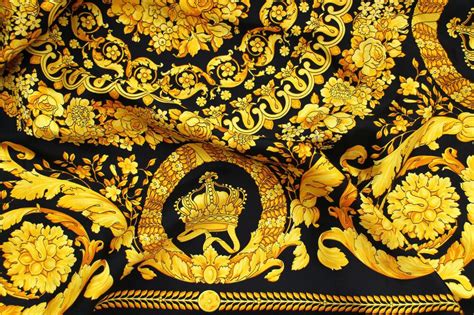 versace tissu|Versace silk fabric meaning.